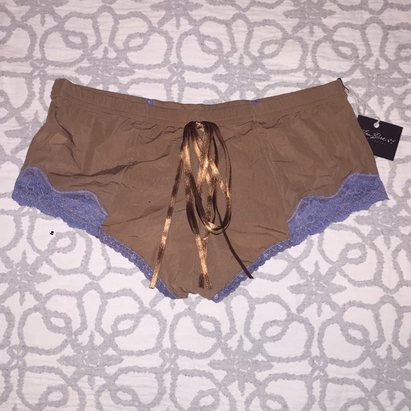 Sista Shei Brown & Blue Hotshort - Picture 2 of 2